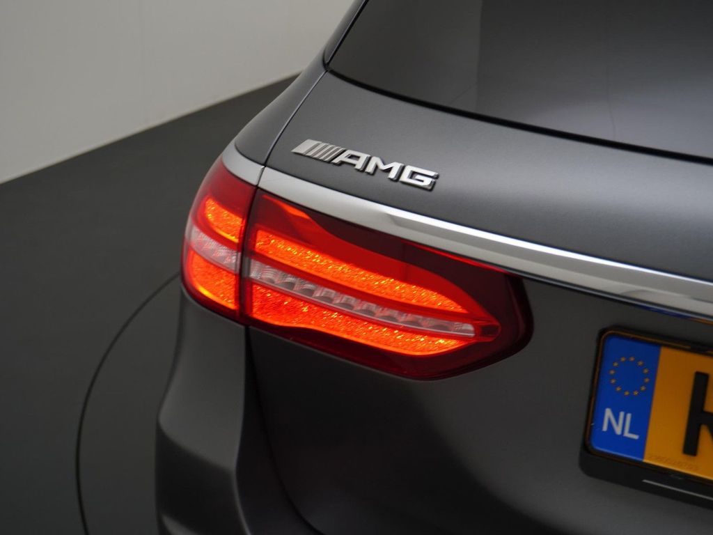 Mercedes-Benz E 43 AMG Estate 4MATIC Prestige Plus AHK |  360