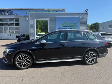 Volkswagen Golf VIII Variant Alltrack 4Motion+AHK+LED+Navi+