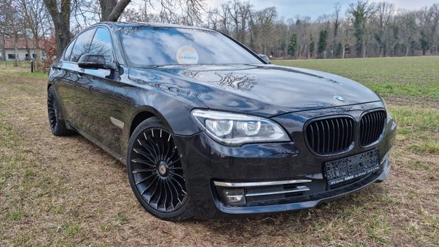 BMW 740d INDIVIDUAL"HEAD-UP"KAMERA"MASSAGE"FACELIFT"