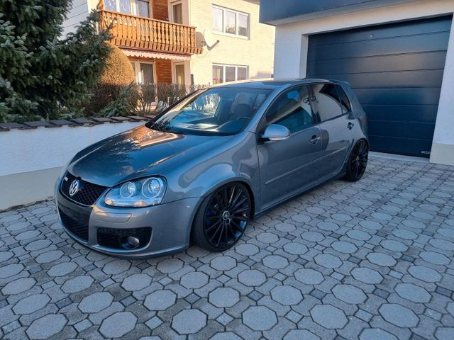 Volkswagen Golf 5 GTI