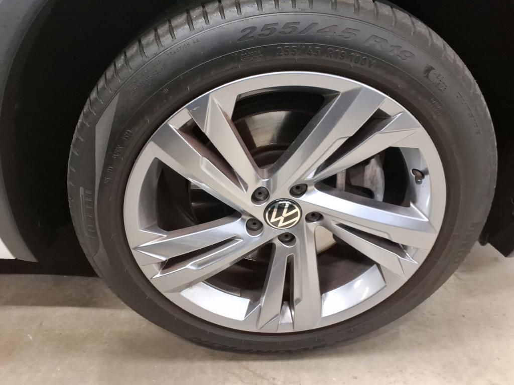 Volkswagen Tiguan R-Line 4Motion 2.0 TDI SCR AHK*PDC*RFK*SH