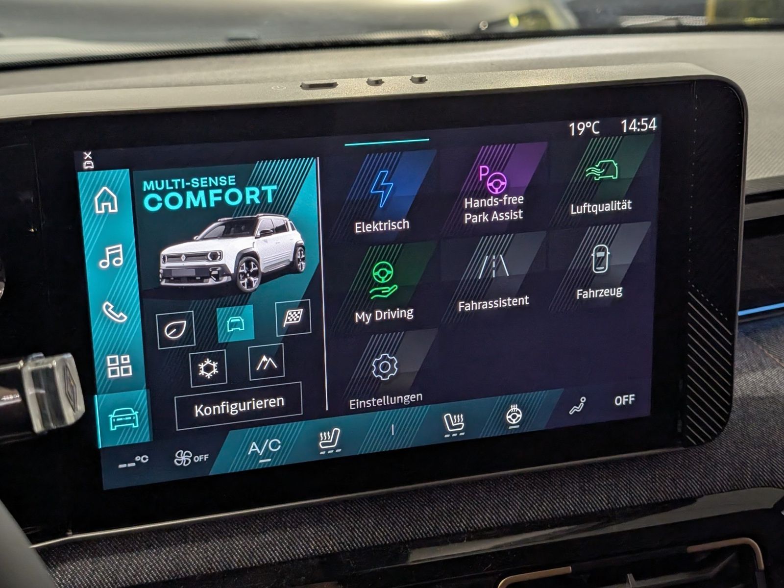 RENAULT R 4 E-Tech Elektrisch Techno 150 Comfort Range – Bild 18