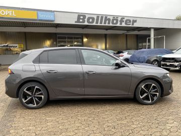 Bild 5 Opel Astra GS AT/NAVI/SHZ+LHZ/PDC vo+hi+360