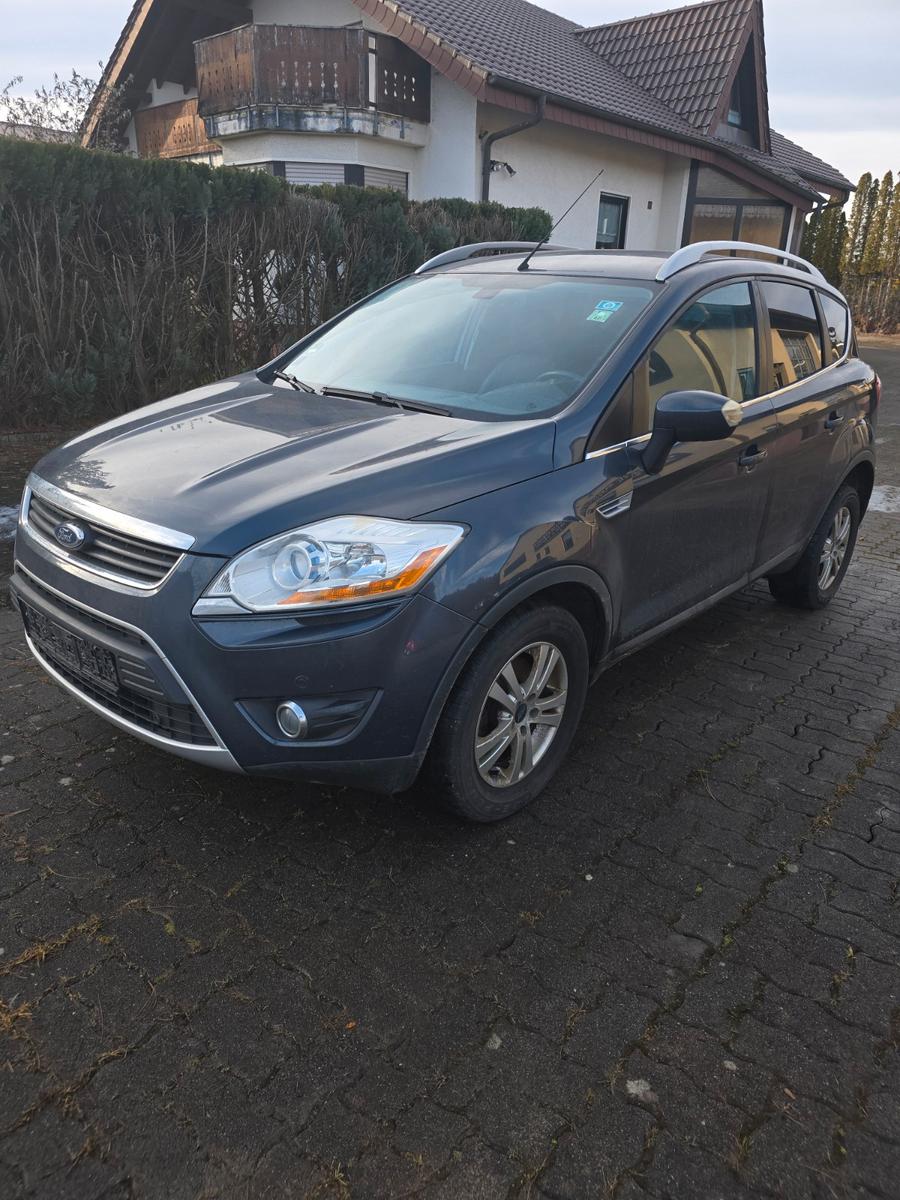 Ford Kuga 2,0 TDCi 4x4 103kW PowerShift / Euro 5