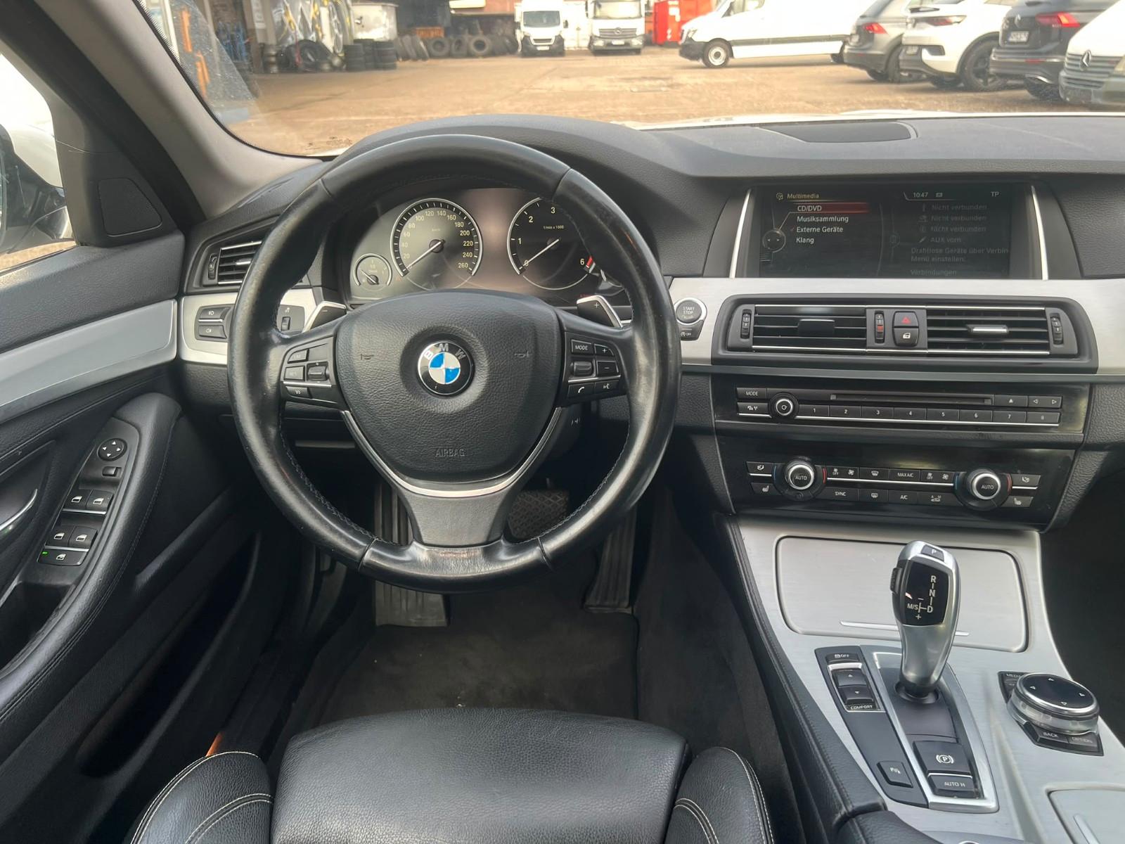 BMW 520 2013 — photo 11