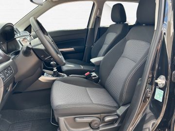 Fotografie 13 des Suzuki Vitara 1.4 Comfort Kamera NAVI LED ACC Sitzh.
