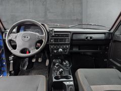 Fahrzeugabbildung Niva Taiga Urban 1,7i 4x4 SHZ GA Alu el.SP Spieg