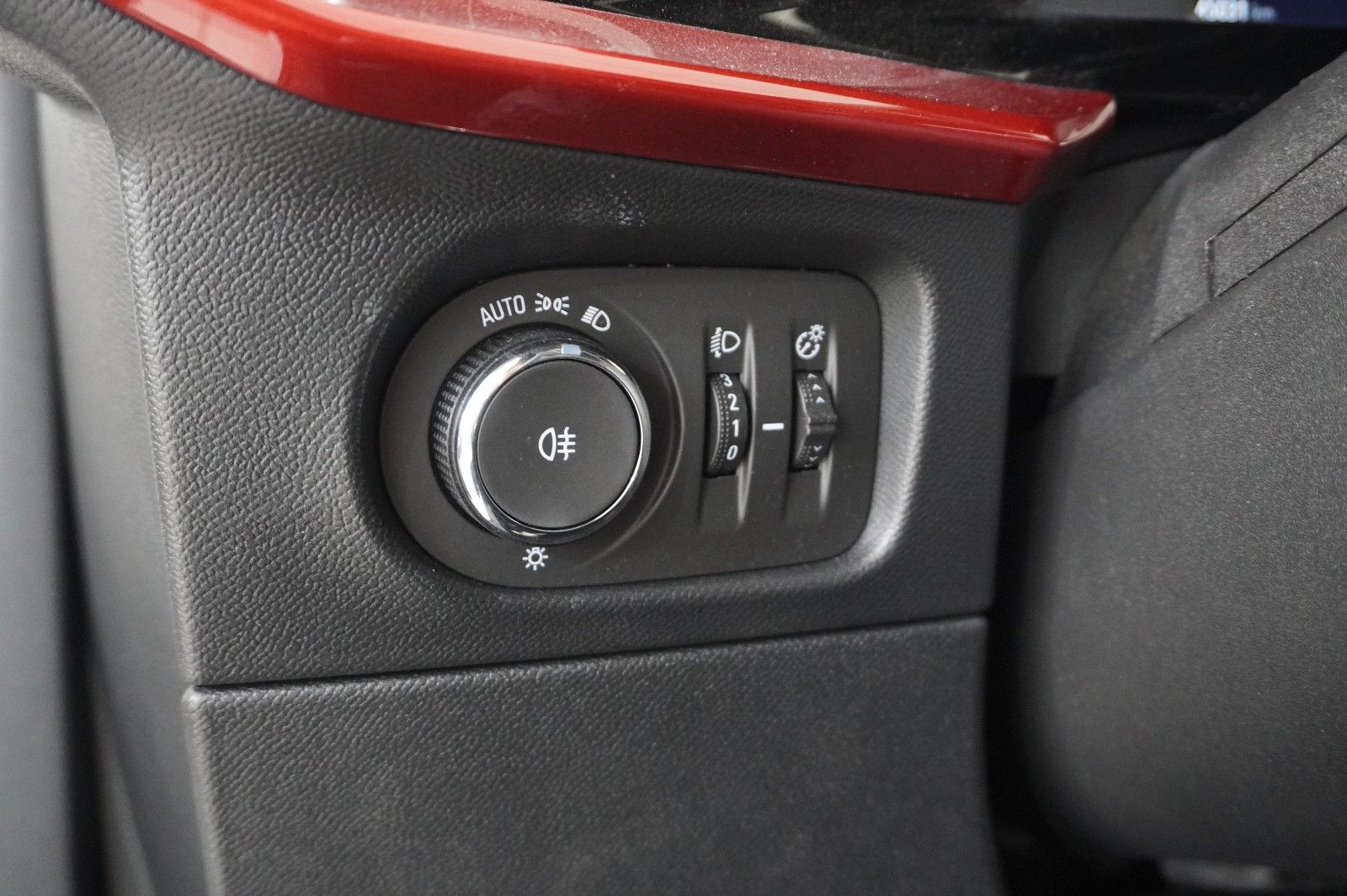 Fahrzeugabbildung Opel Mokka 1.2T GS LINE NAVI/LED/KAMERA/SPORT/DAB+