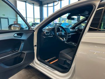 Seat Leon*ACC*SitzLenkradHZ*Virtual*Keyless*3-Zonen*