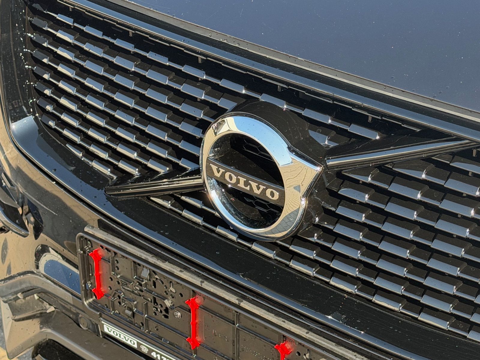 Fahrzeugabbildung Volvo XC90 D5 R Design AWD*LUFT*PANO*STHZ*7Si*MIETKAUF