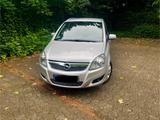 Opel Zafira B 1.8 Family Plus Family Plus - Opel Zafira in Solingen