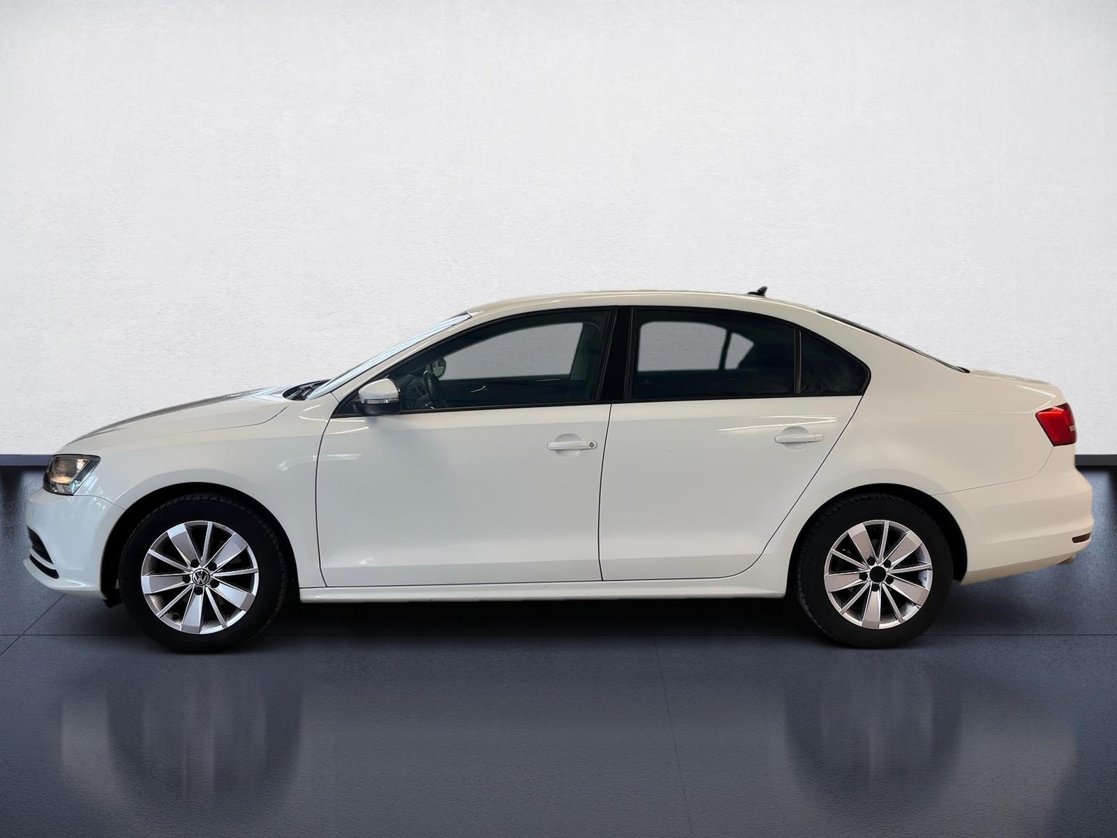 Volkswagen Jetta TSI BMT+ALU 16+NAVI+EINPARKHILFE+KOMFORTSI