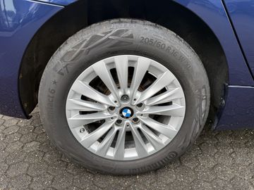 BMW 218 Active Tourer - 10