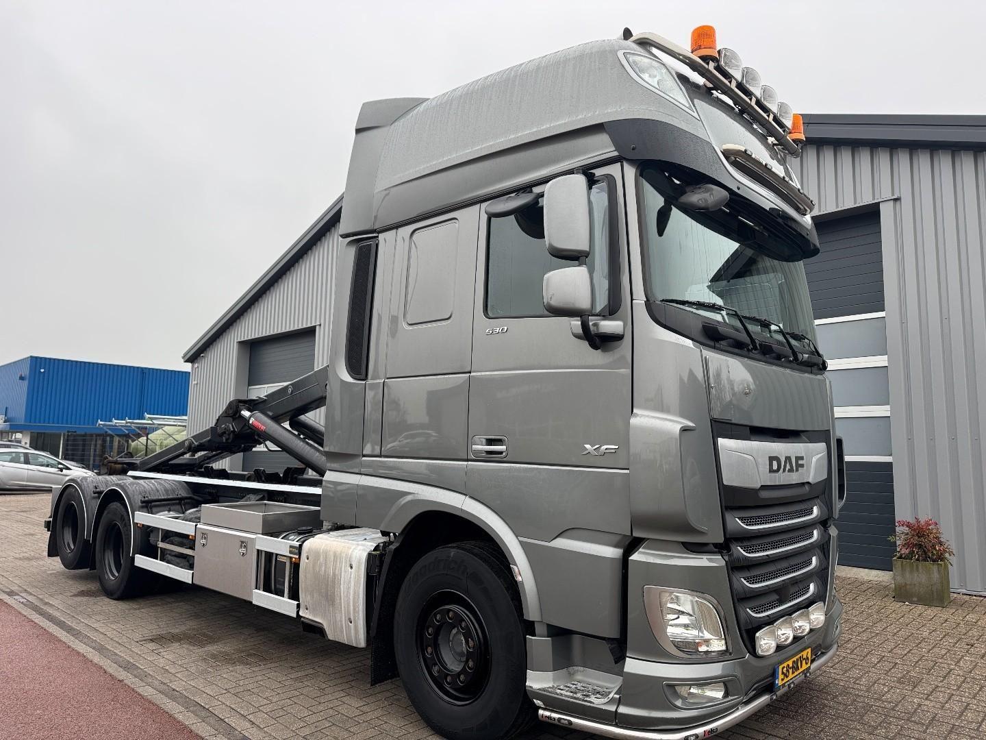 DAF XF530 FAS HIAB XR26S610 Hook / Polybenne / Ampli