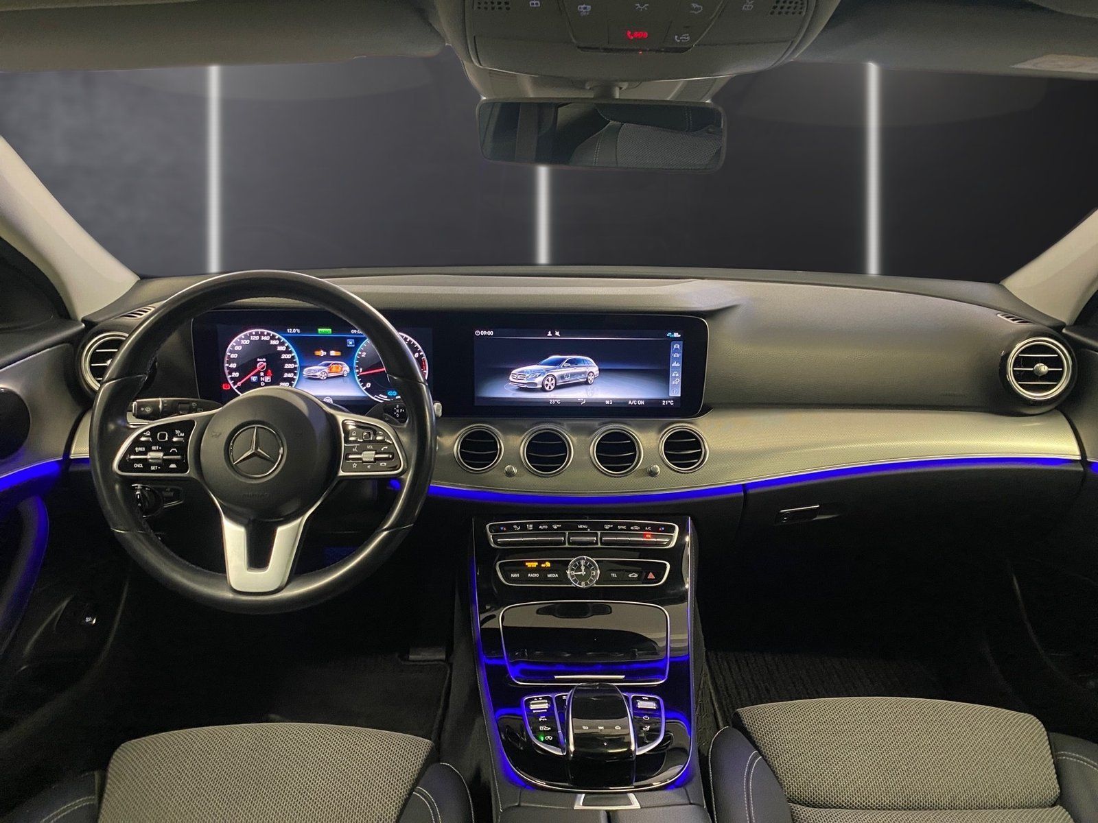 Fahrzeugabbildung Mercedes-Benz E 300 T Avant*Distro*Totwink*Multibeam*Comand*