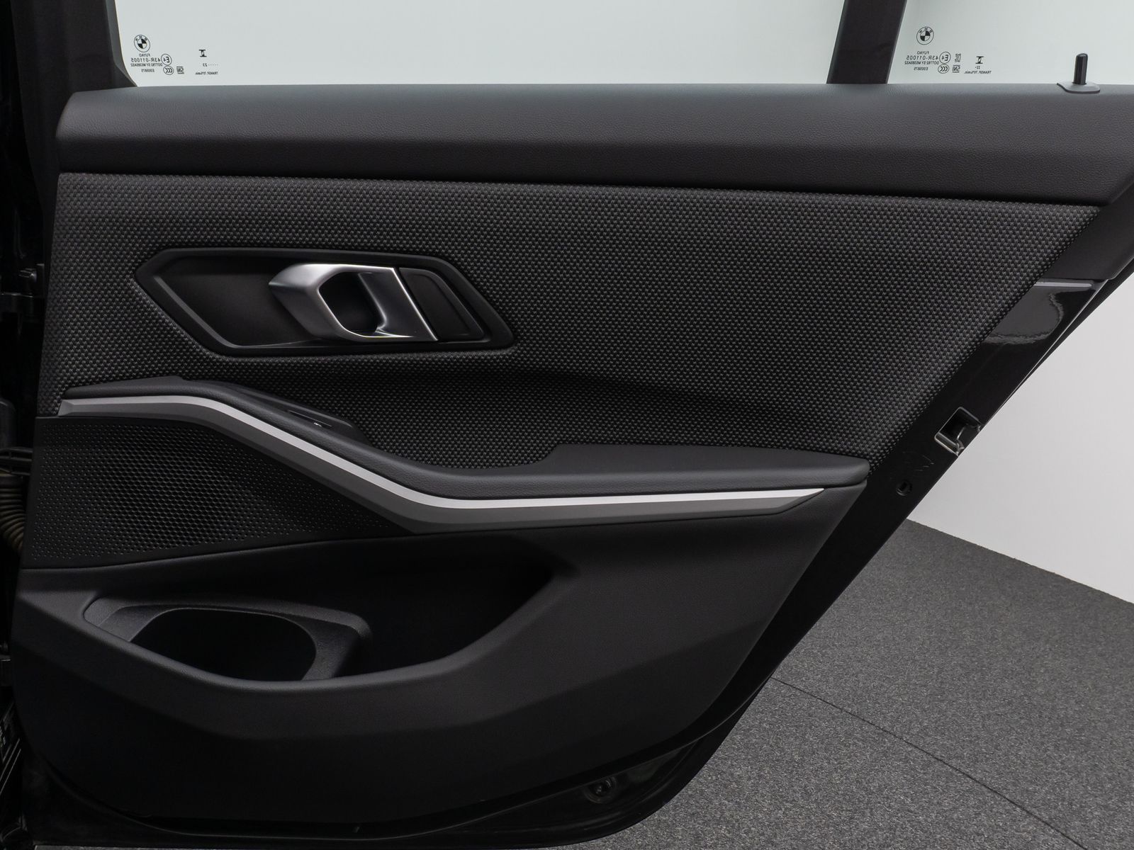 Fahrzeugabbildung BMW 320d xD  Kamera DAB MSport Fernlichtassis 18Zoll