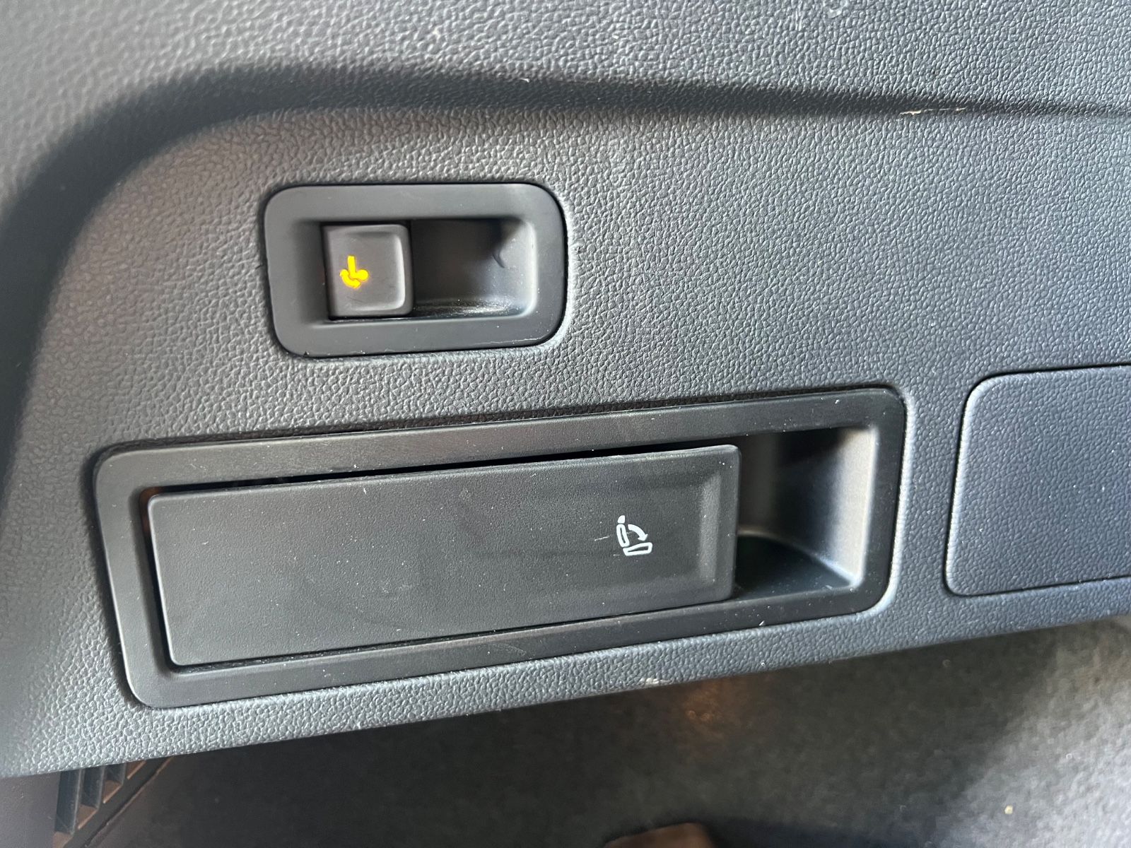 Fahrzeugabbildung Volkswagen Tiguan Allspace 2.0TDI DSG Comfortline 7.SITZER