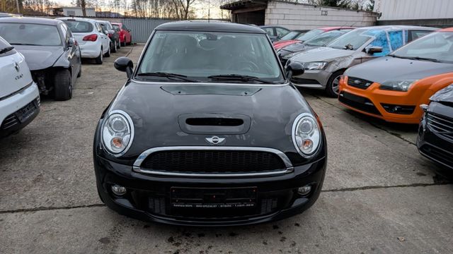 MINI COOPER S LEDERSPORTSITZ NAVI BC KLIMAAUTO SITZHE