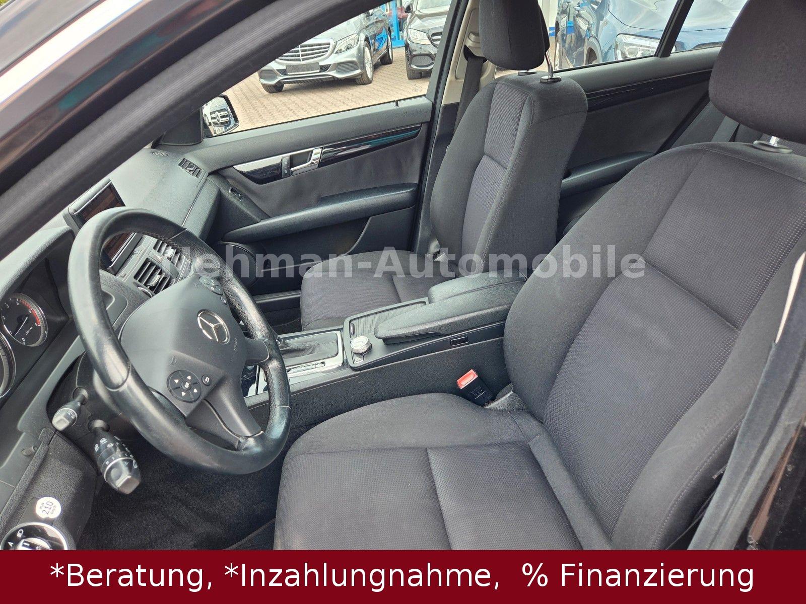 Mercedes-Benz C200 2010 — photo 11