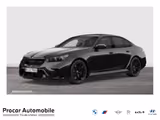 BMW M5 Limousine M Sport PANO ACC AHK 360°KAM RFK - BMW M5: Sport