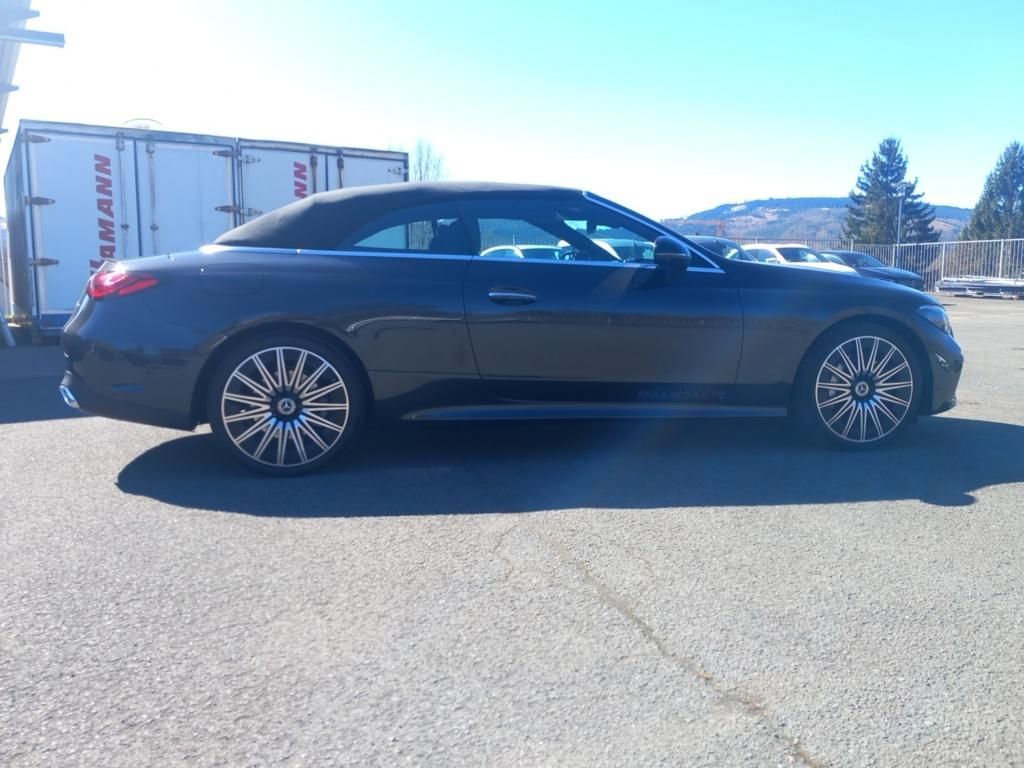 Fahrzeugabbildung Mercedes-Benz CLE 450 4M Cabriolet AMG*Air-Cap*Burmester*Distr