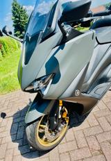 Yamaha T-Max 560 Tech Max - Offers