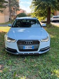 Audi A6 Allroad - 1