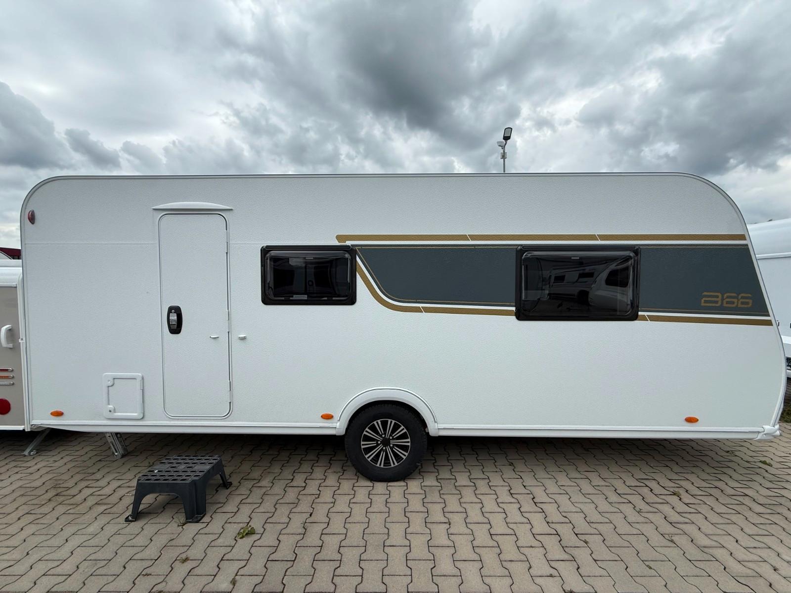 Bürstner Averso 560 TK B66*Heckbad*Kinderbetten*Sofort*