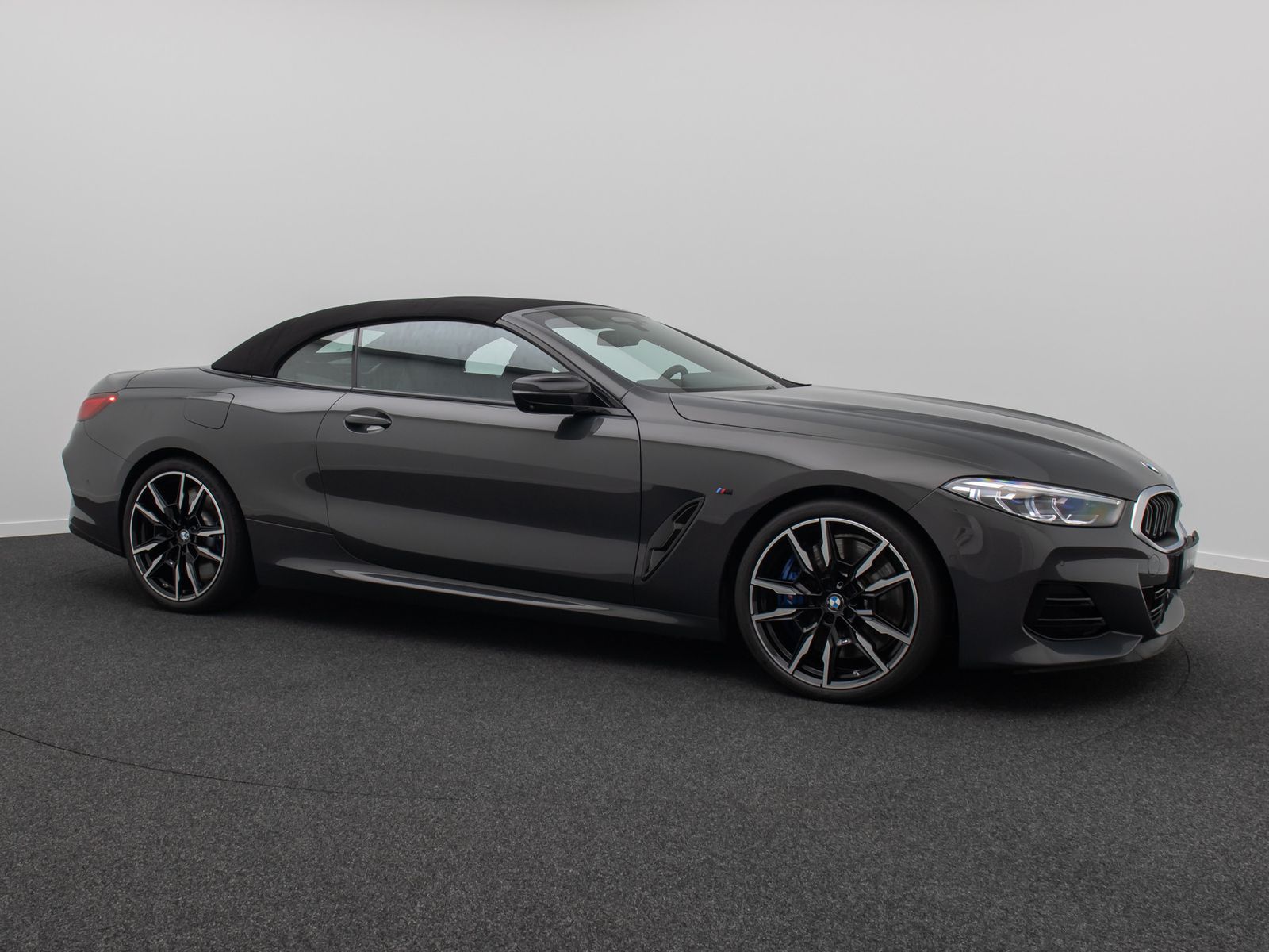 Fahrzeugabbildung BMW M850i xD Cabrio Individual SoftCl 360° Laser 20"