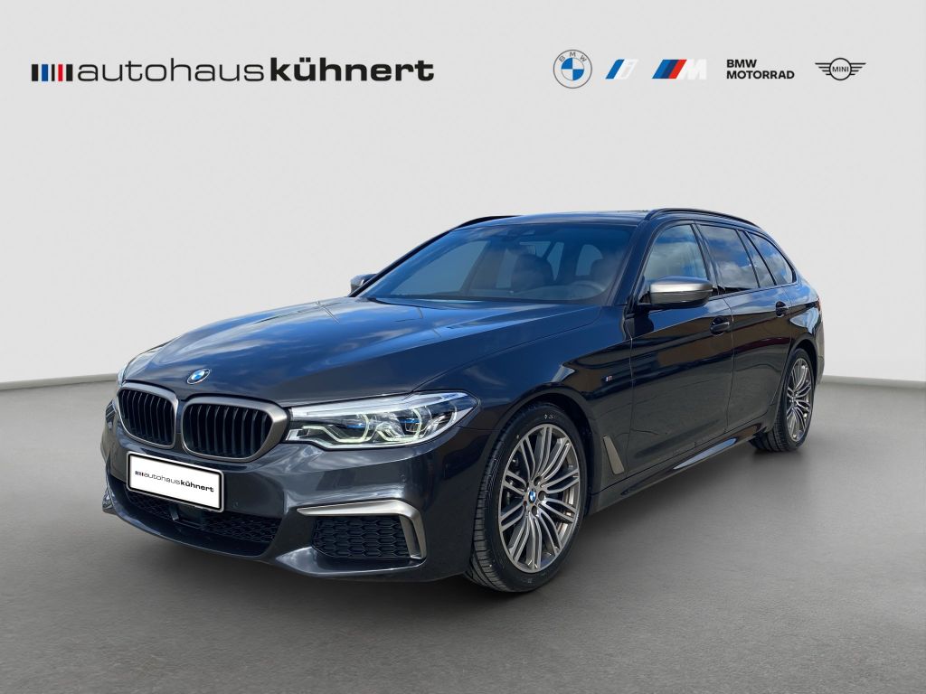 BMW M550