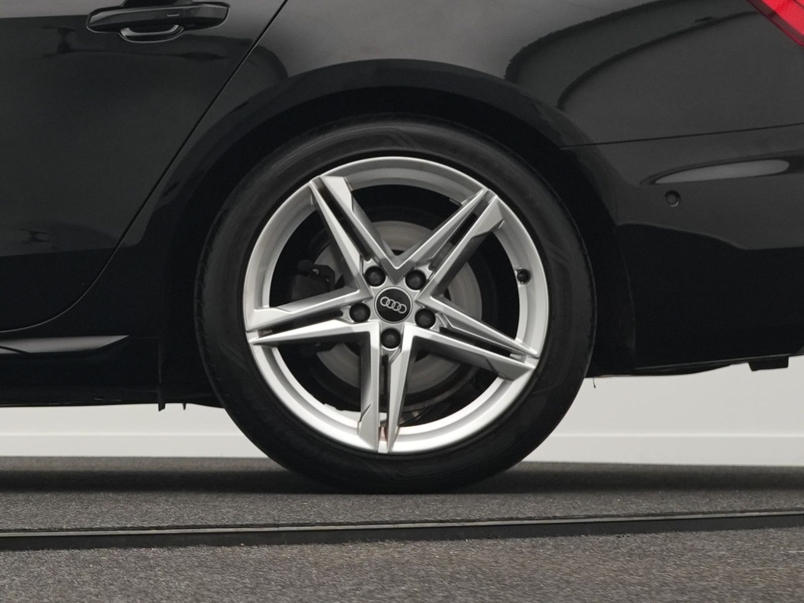 Audi A4 - Bild 48