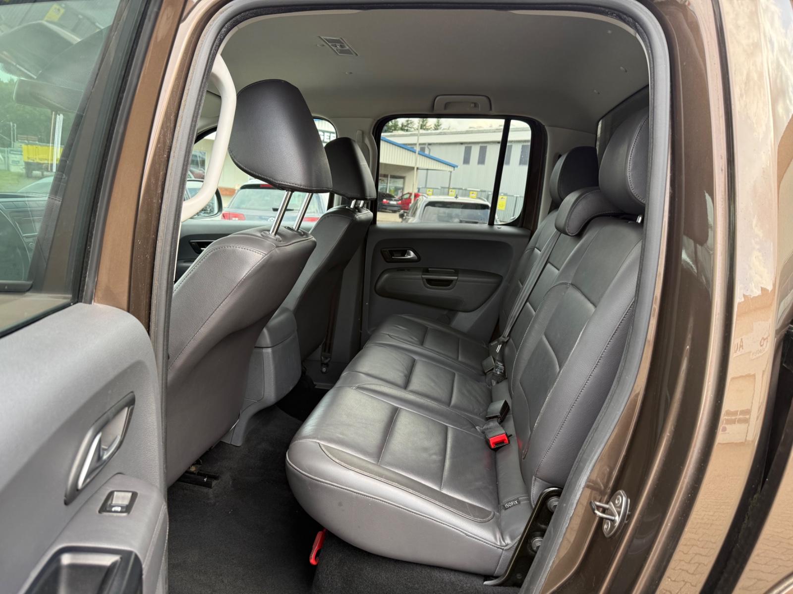 Volkswagen Amarok 2.0 TDI 163 ch • 4Motion • Highline • Cuir • Hard-Top • Attelage