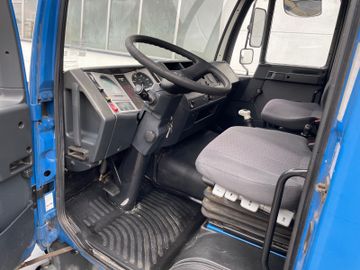 Fahrzeugabbildung MAN L2000 Pritsche + Kran 1 Hand Scheckheft