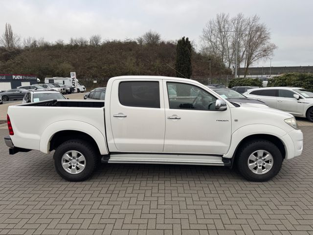 Toyota Hilux  Double Cab Sol 4×4