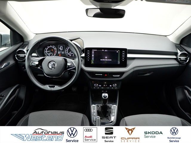 Fahrzeugabbildung SKODA Fabia Ambition 1.0l 48kW 5-Gang LED Navi Klima