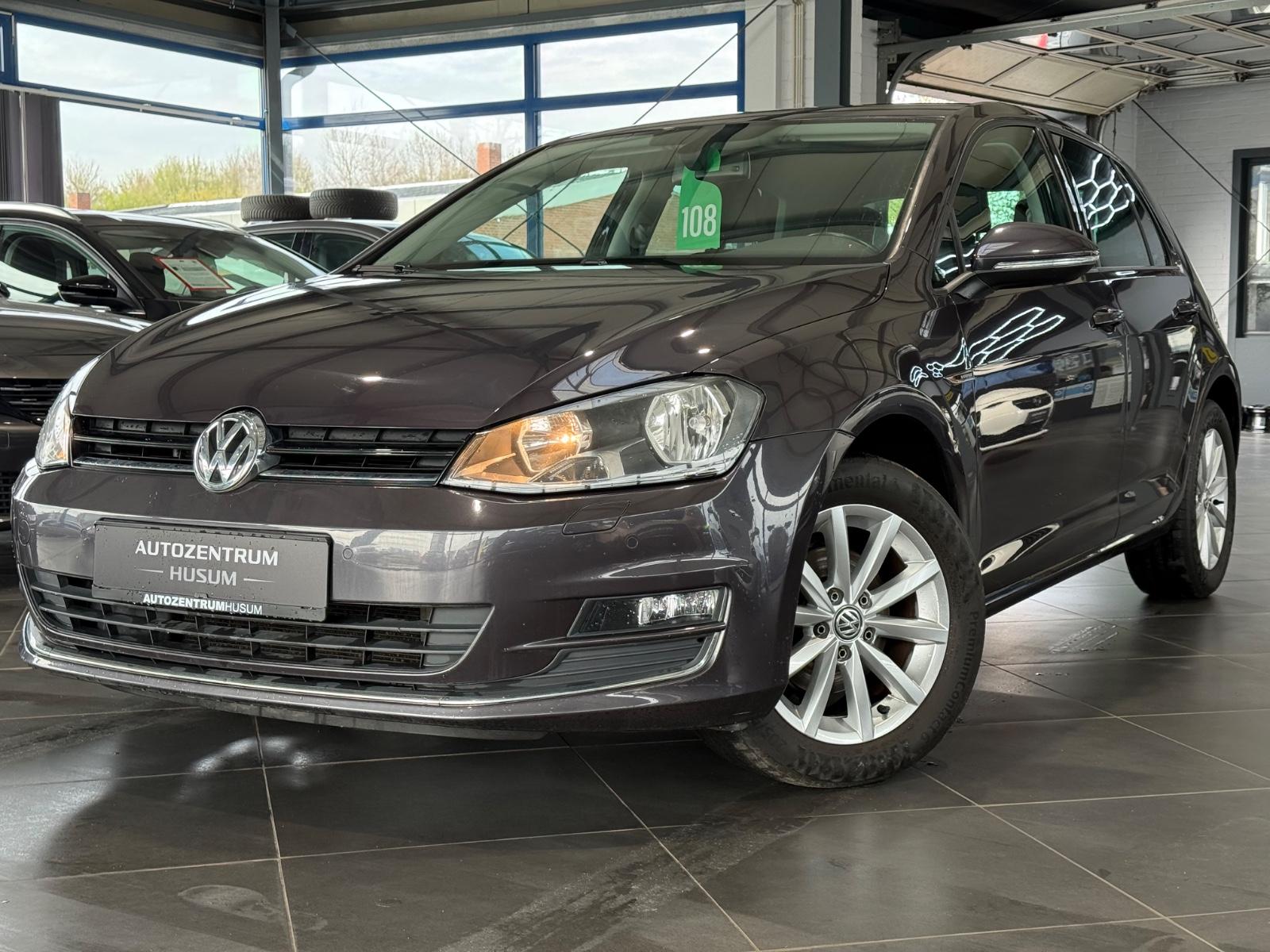Volkswagen Golf VII Lim. Lounge BMT *HU/AU*SHZ*KLIMA*TEMPO*