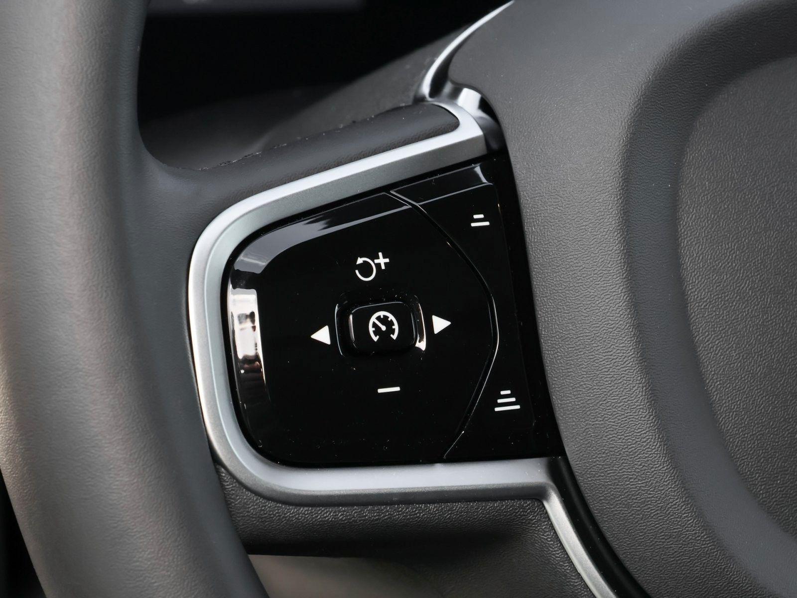 Volvo XC60 - Bild 12