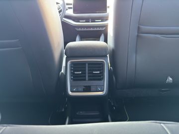 Skoda Elroq RS Lounge*AHZV*HUD*0,25%*DCC*WÄPU*CANTON*