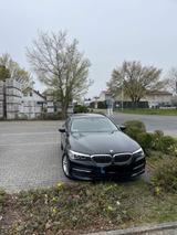 BMW 530d Touring A - guter Zustand - 8fach bereift
