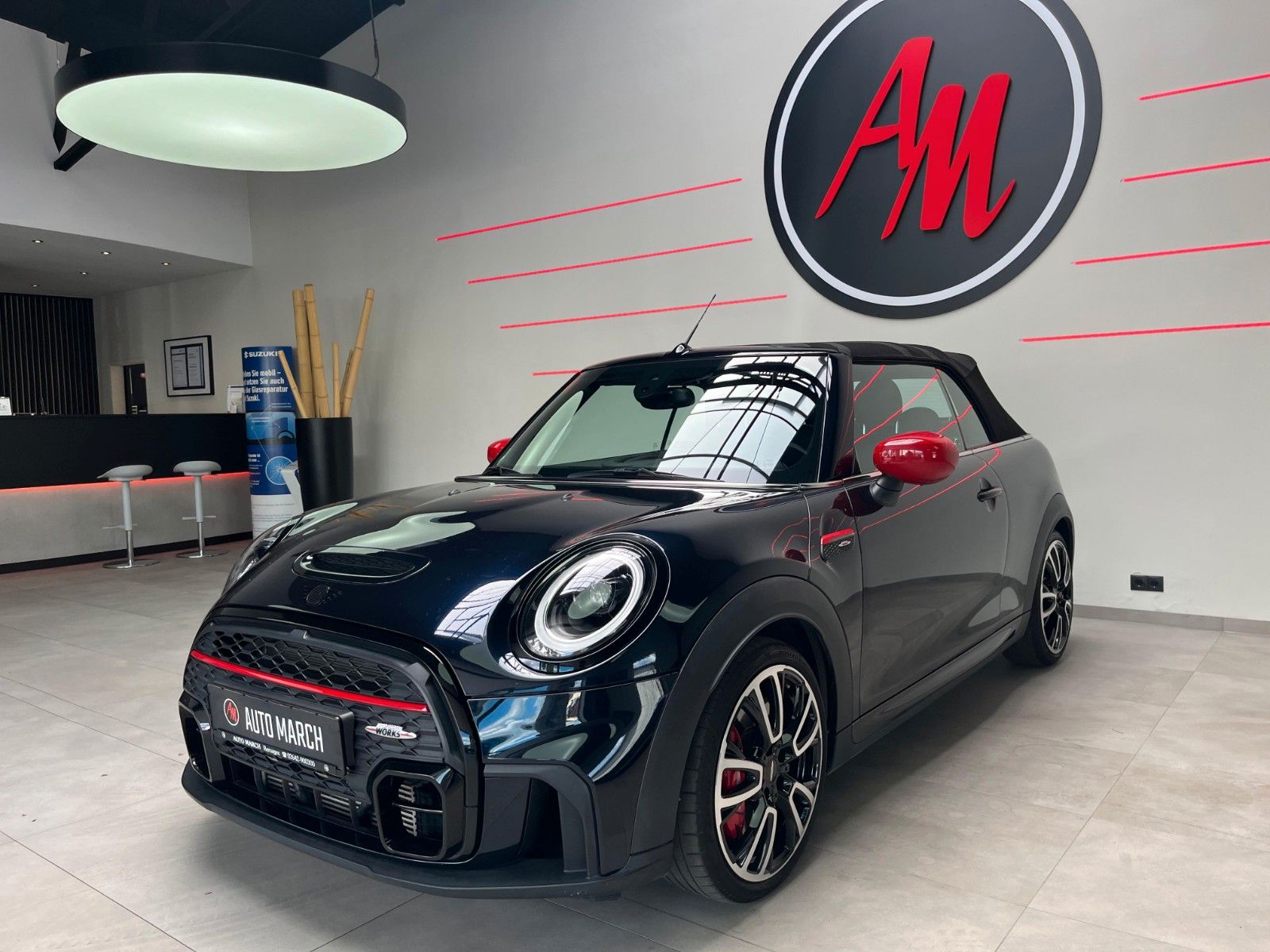 Fahrzeugabbildung MINI John Cooper Works Cabrio Trim*Virtual Cockpit*
