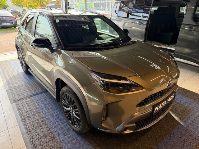 Toyota Yaris Cross Hybrid AWD-i Adventure