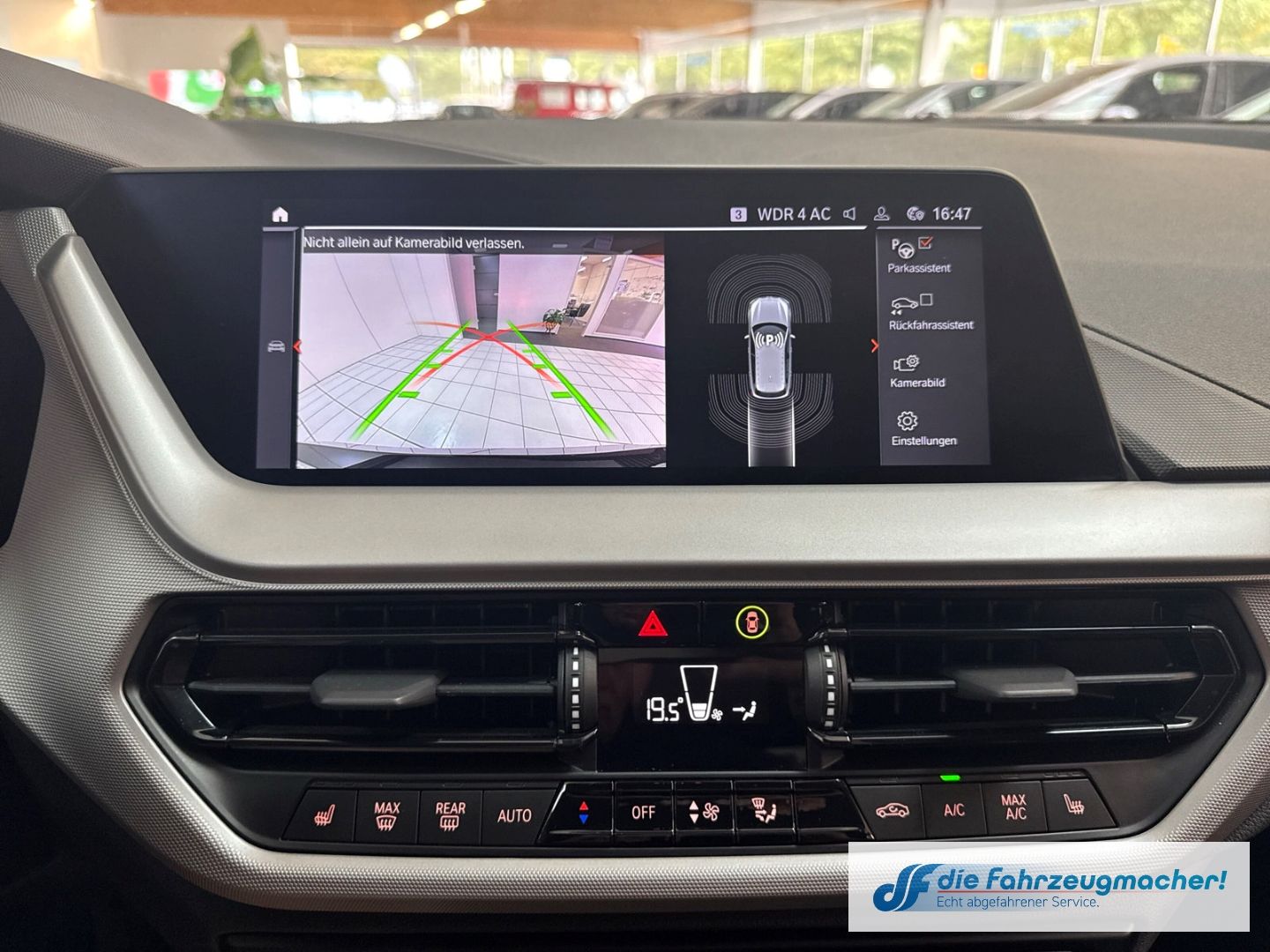 Fahrzeugabbildung BMW 118 d Advantage Navi Digitales Cockpit LED Sperr
