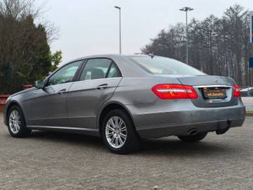 Mercedes E 250 - 8