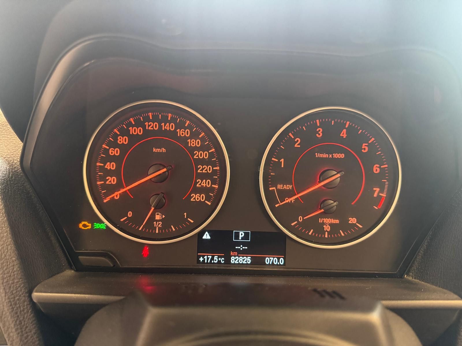 Fahrzeugabbildung BMW 220 i Cabrio Sport Line/ NAVI/KLIMA/AUTOMATIK