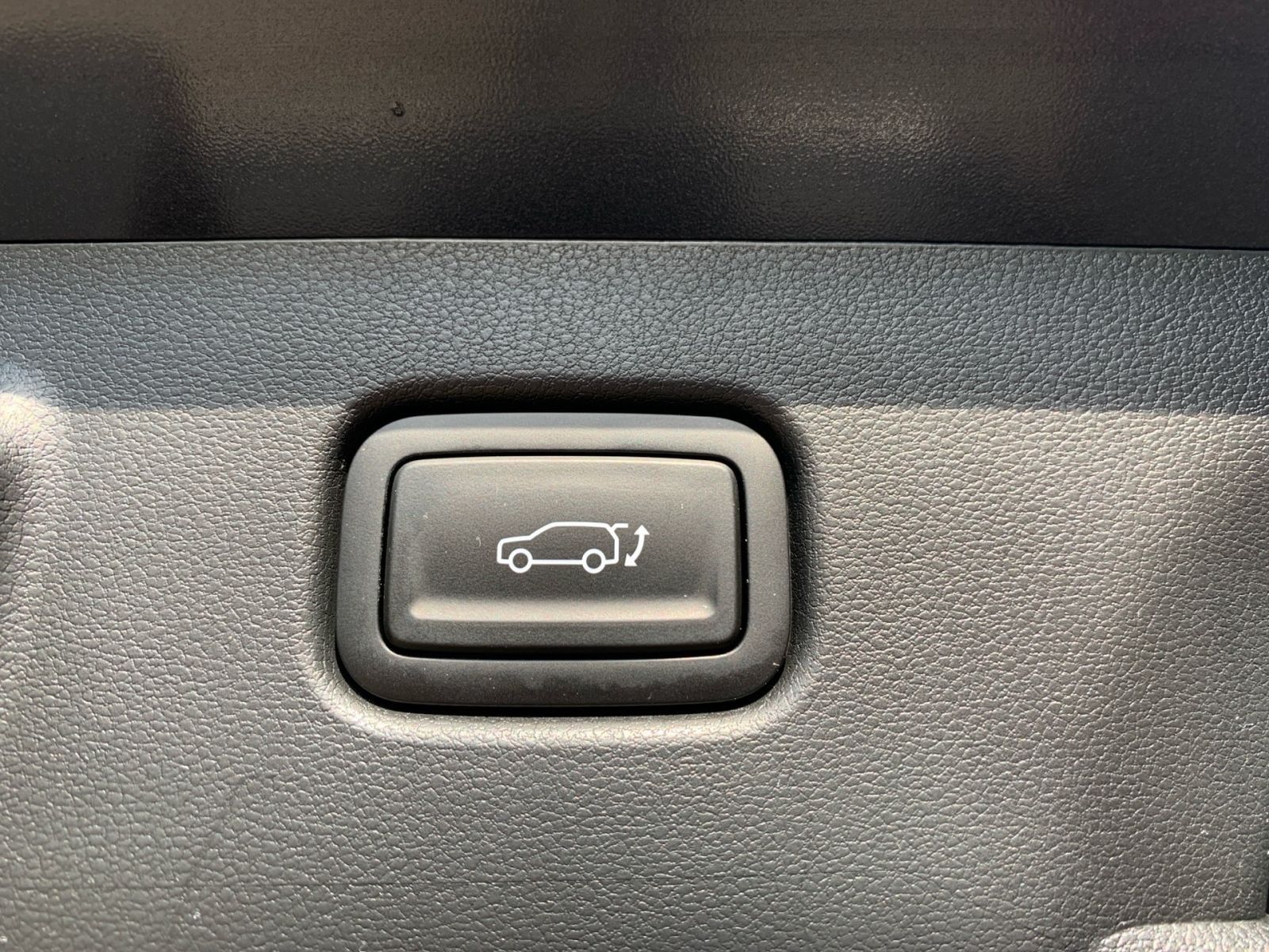 Fahrzeugabbildung Hyundai KONA 1.6 T-GDI Trend el.Heckklappe Navi LED