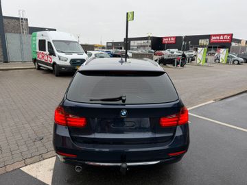 BMW 320 - 6