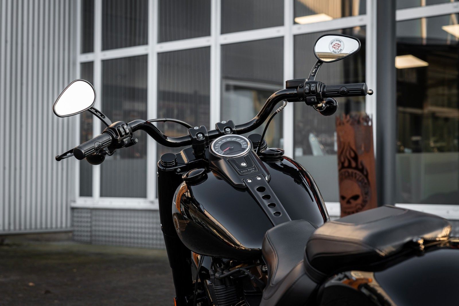 Fahrzeugabbildung Harley-Davidson Softail Fat Boy 30th Anniversary -Jekill & Hyde-