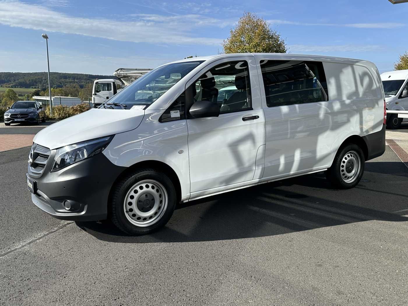 Fahrzeugabbildung Mercedes-Benz Vito 116 CDI Mixto 9G Klima Kamera SHZ Audio40
