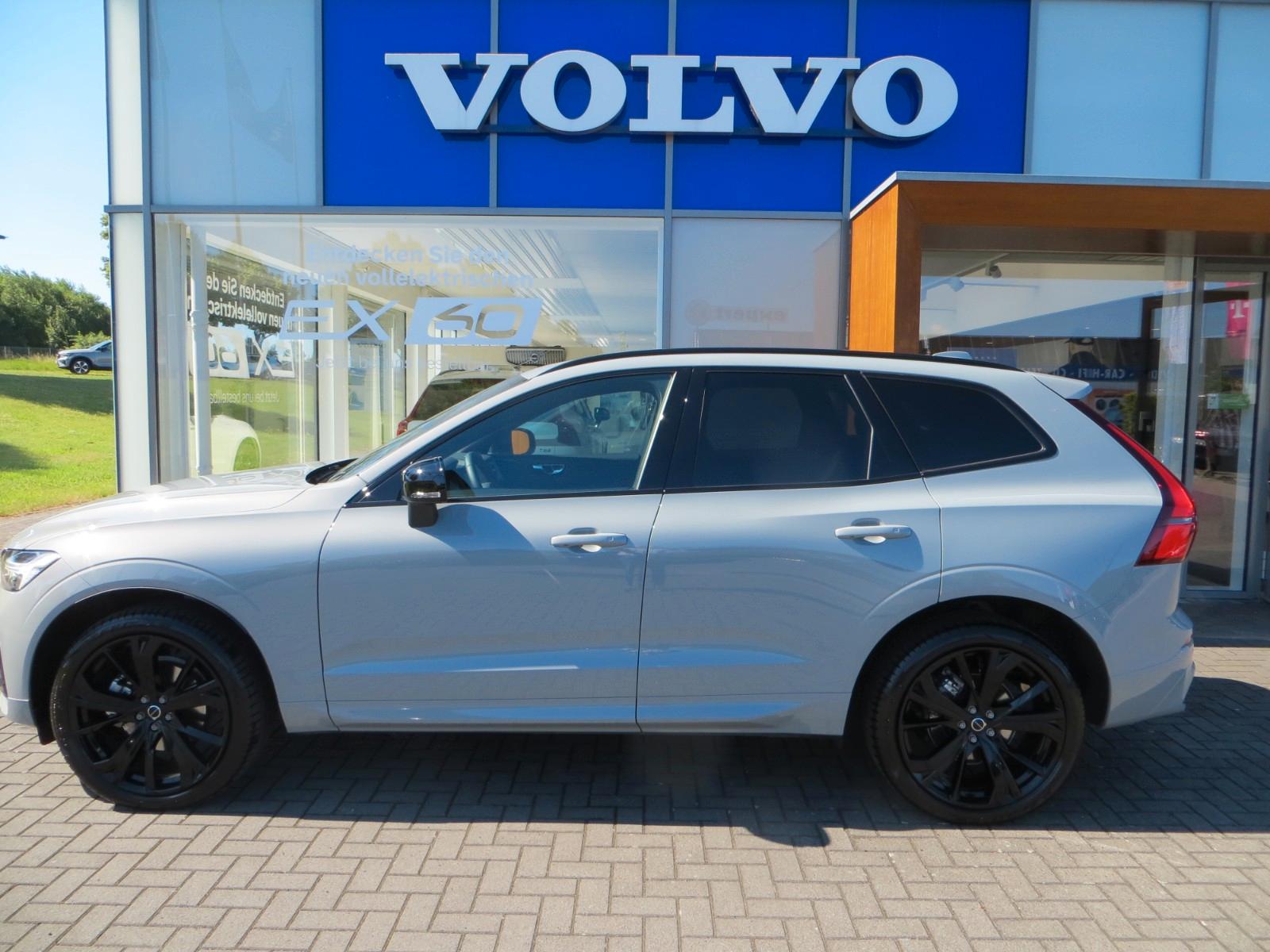 Volvo XC60 B5 AWD Plus Black Edition Auto