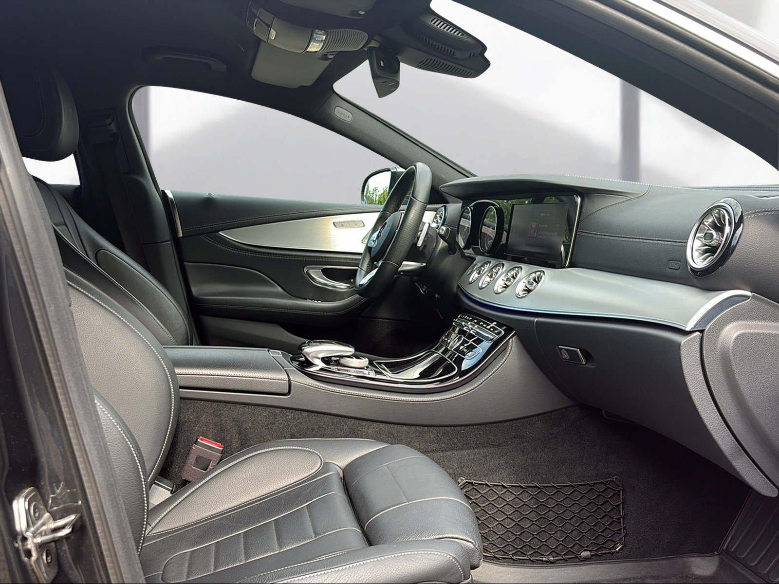 Mercedes-Benz CLS 300 d Coupé AMG DSC 360° BURMESTER MULTIBEAM